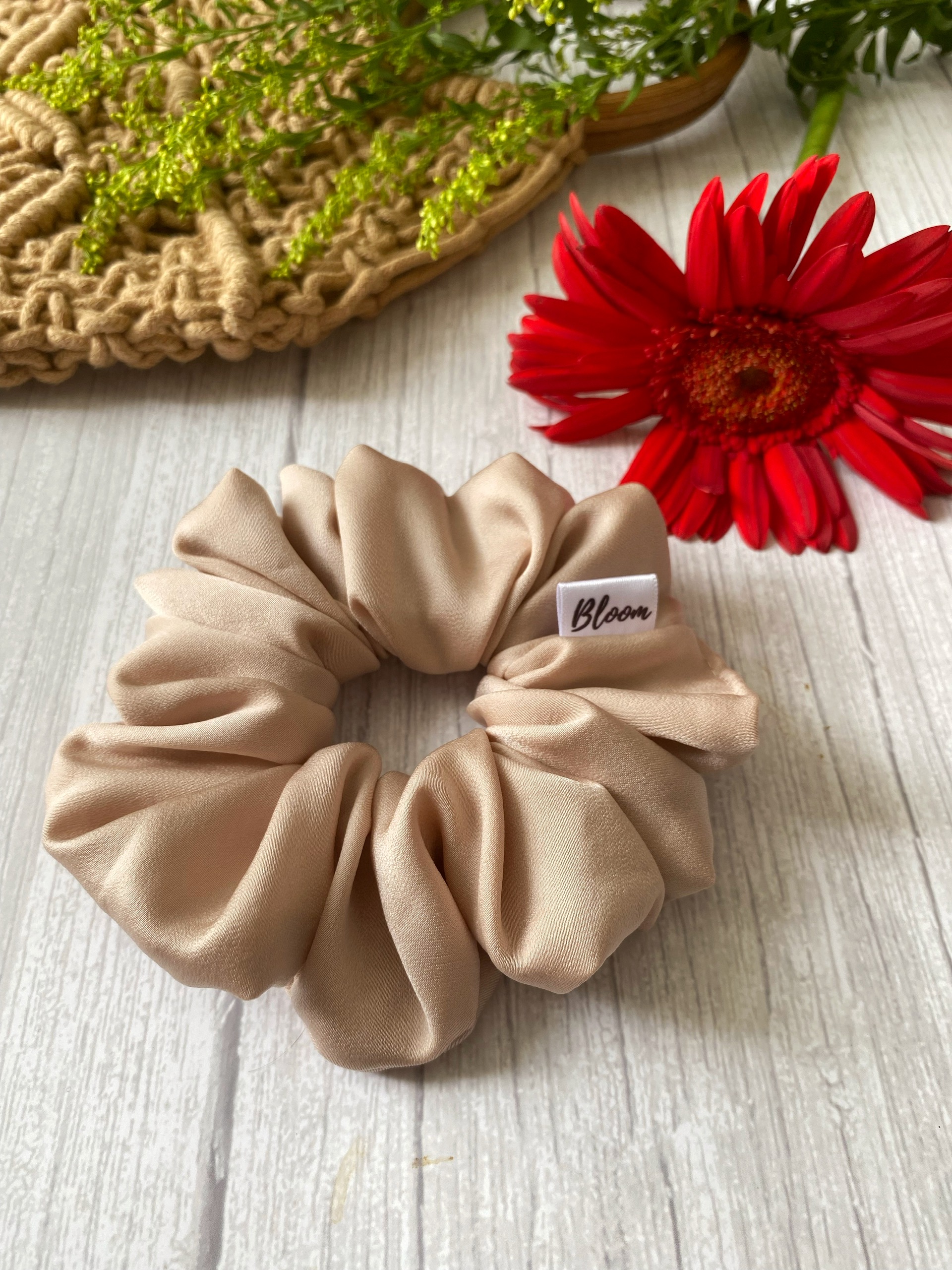 Dây cột tóc lụa ngọc trai màu nude Standard_ Scrunchies
