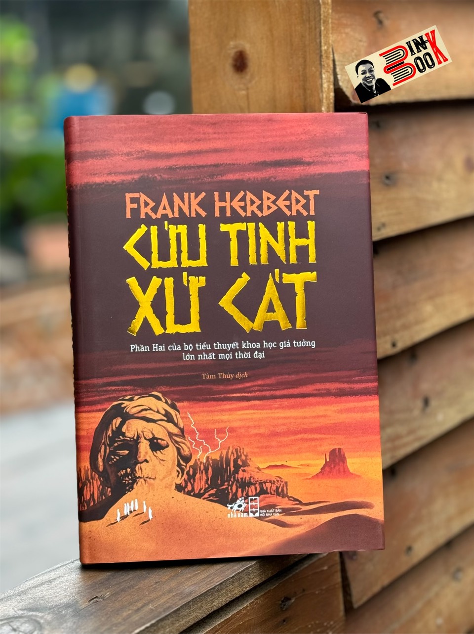Cứu tinh xứ cát - frank herbert - nhã nam