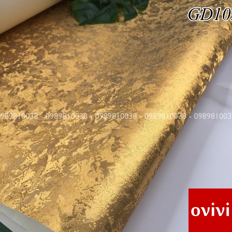 Giấy Dán Tường Vàng Óng Ánh Cho Phòng Thờ, Quán Karaoke Lụa Không Keo Khổ 53cm x 10m