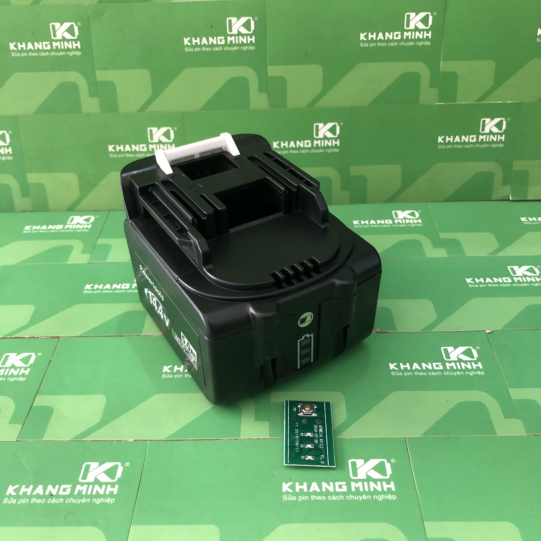Vỏ pin Makita 14.4V 4S - 2P và mạch Led báo pin 4S