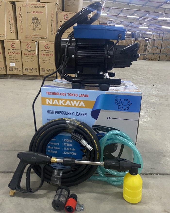 Máy Rửa Xe 2300W Nakawa NK-676