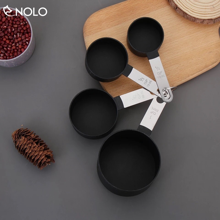 Kitchen Tools 4 PCs set food baking material measuring cup volume scale on handle set