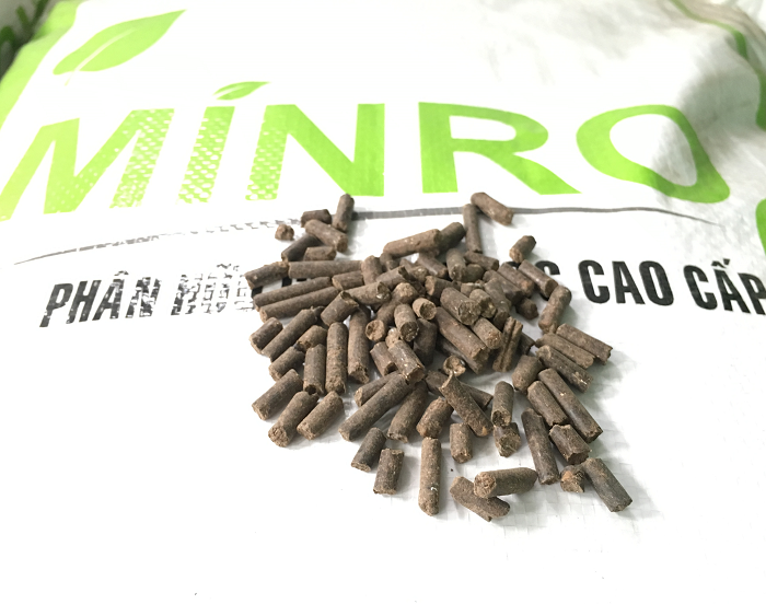 Phân bón hữu cơ sinh học Minro (700g)