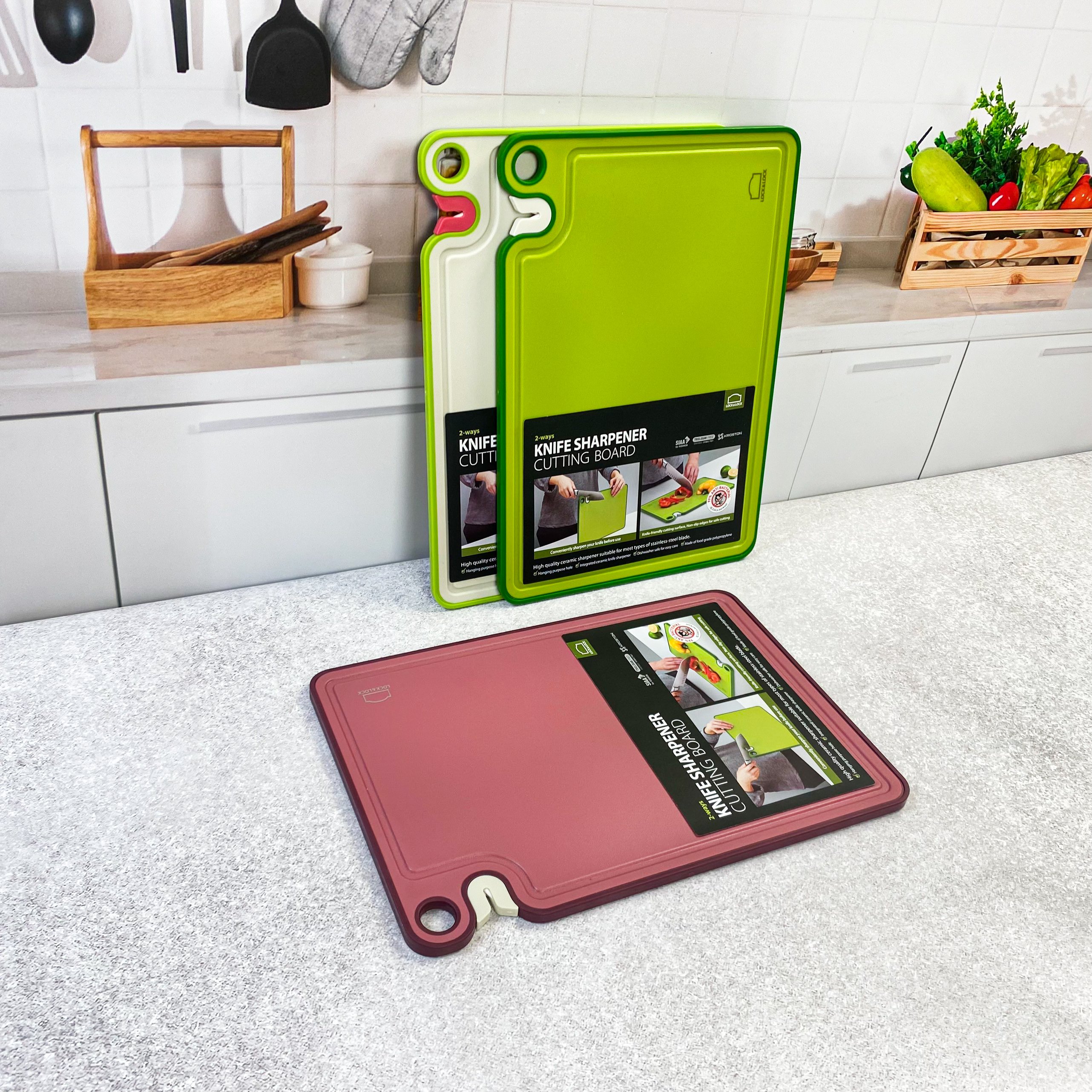 Thớt kèm mài dao Lock&Lock CSC401