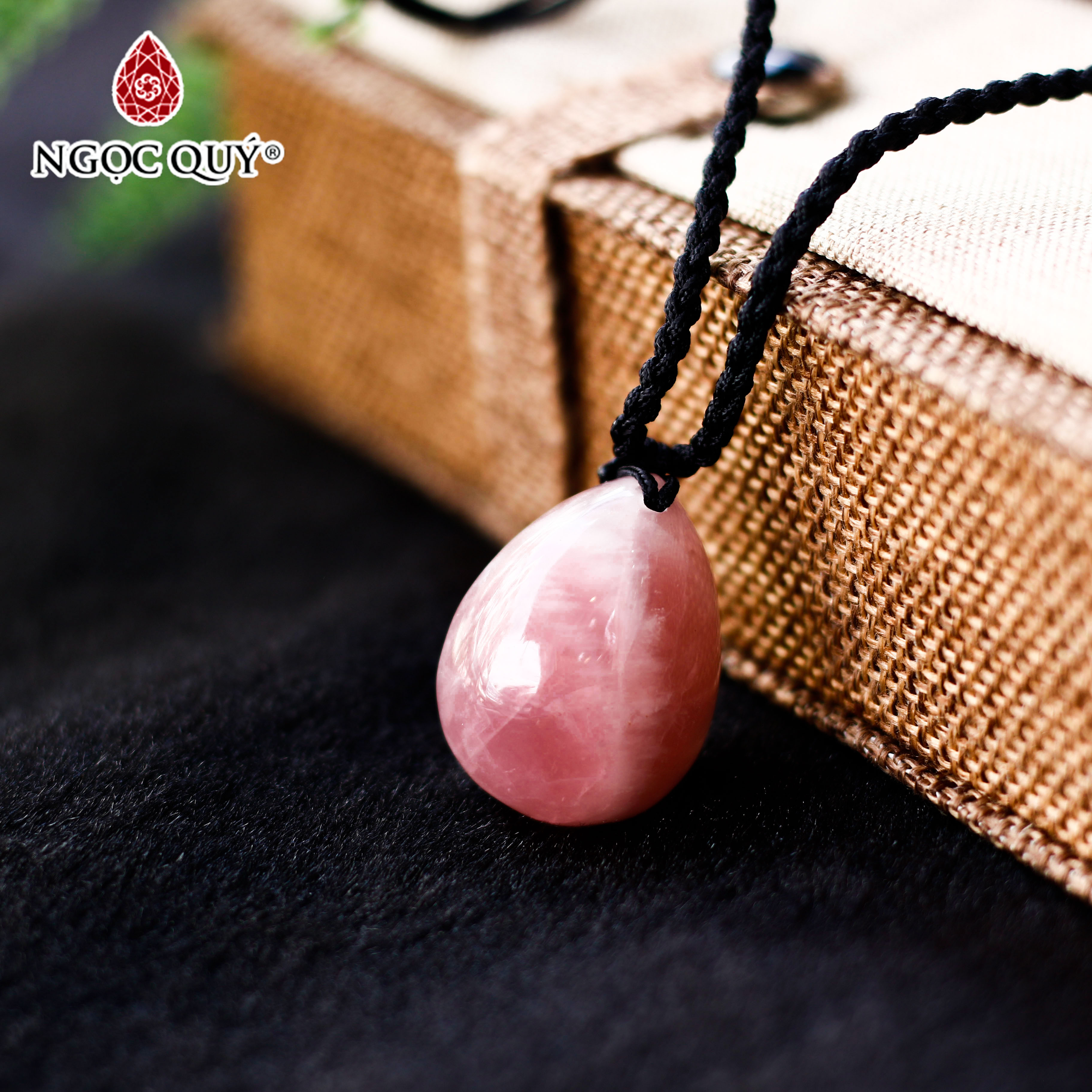 Mặt dây chuyền hình giọt nước thạch anh hồng đậm - Ngọc Quý Gemstones