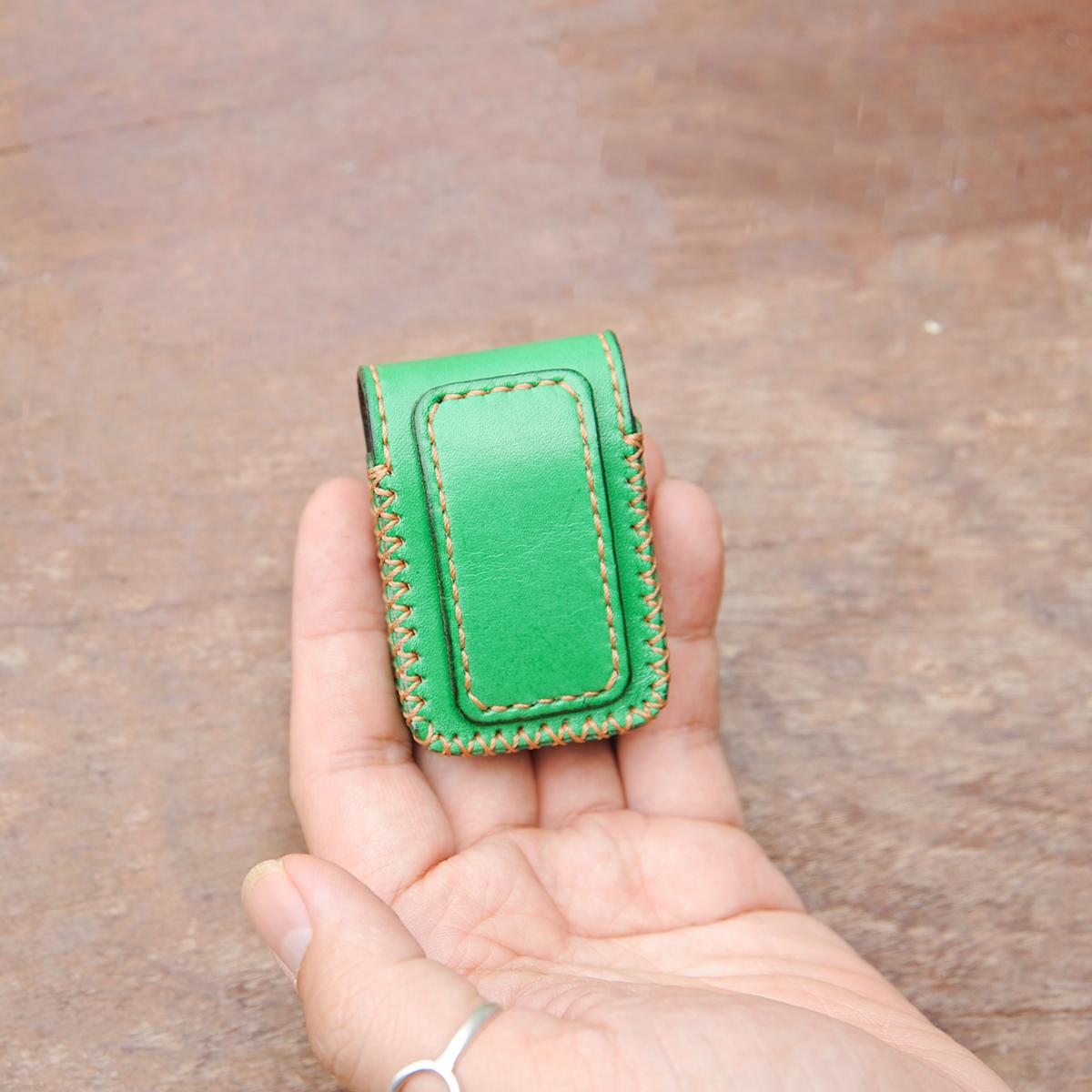 Bao da đựng bật lửa zippo màu xanh- Bao da Mino Crafts VI351