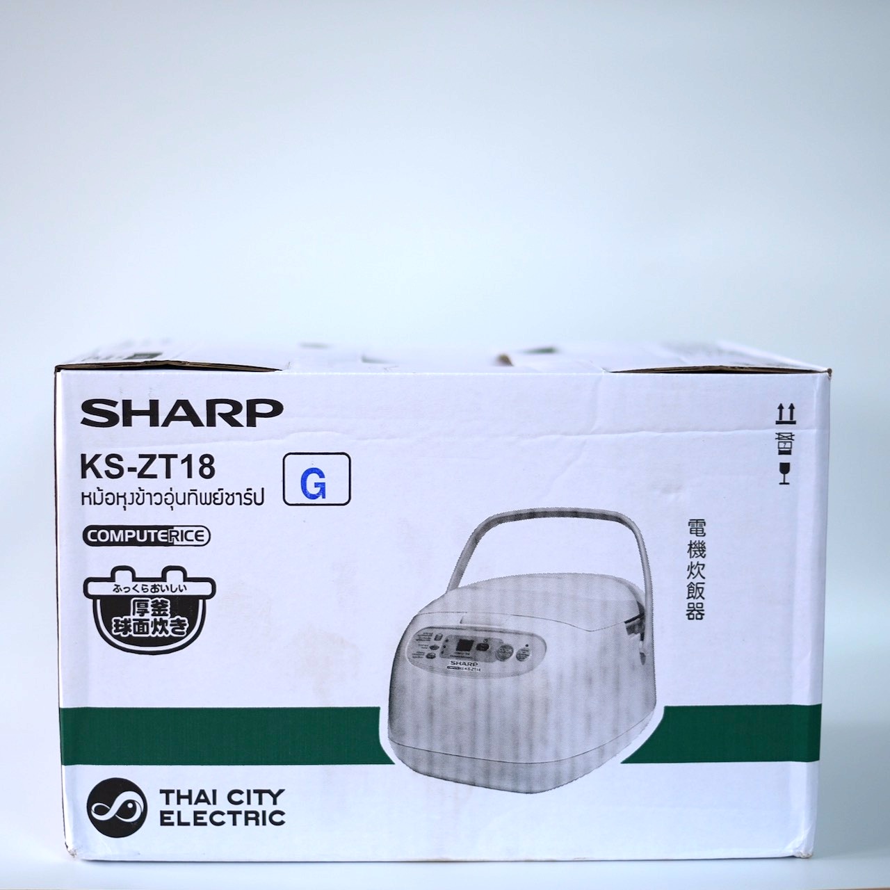 Nồi cơm điện tử SHARP 1.8 Lít KS-ZT18 Thái Lan