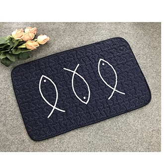 Thảm chùi chân - cá 3 con xanh đen - tcc048