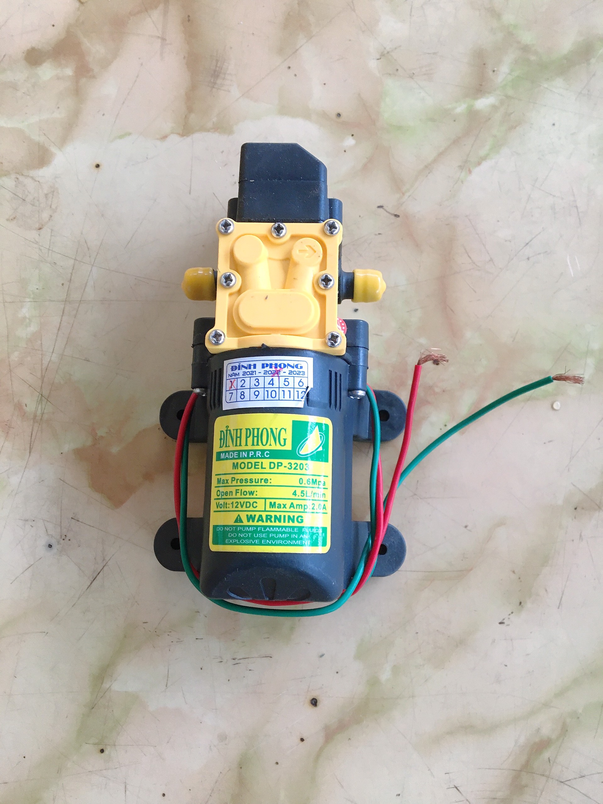 Máy bơm nước mini 12v-(bơm tăng áp, bơm phun sương,máy rửa xe)