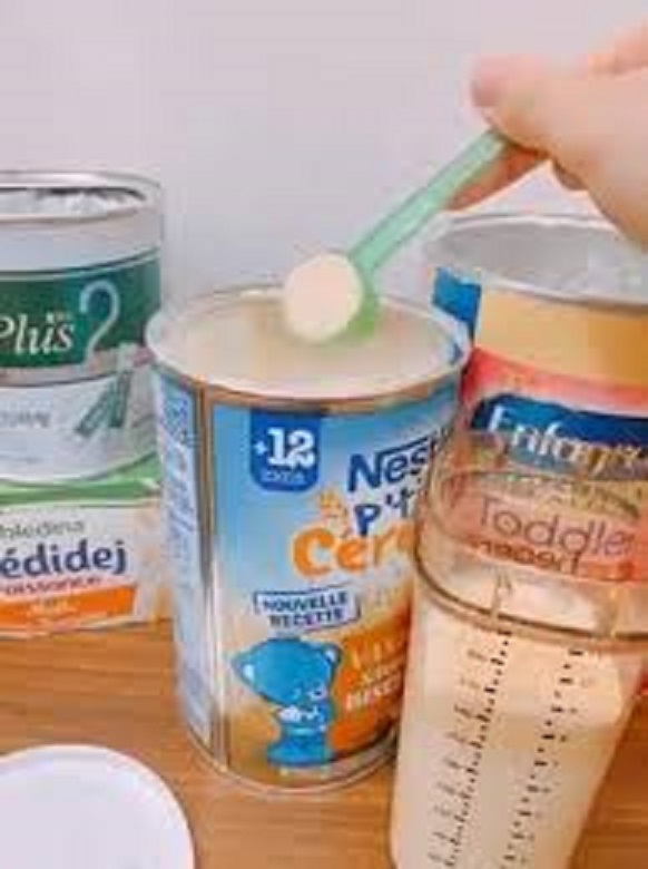 Bột pha sữa/ Bột lắc sữa Nestle Pháp cho bé lon 400g