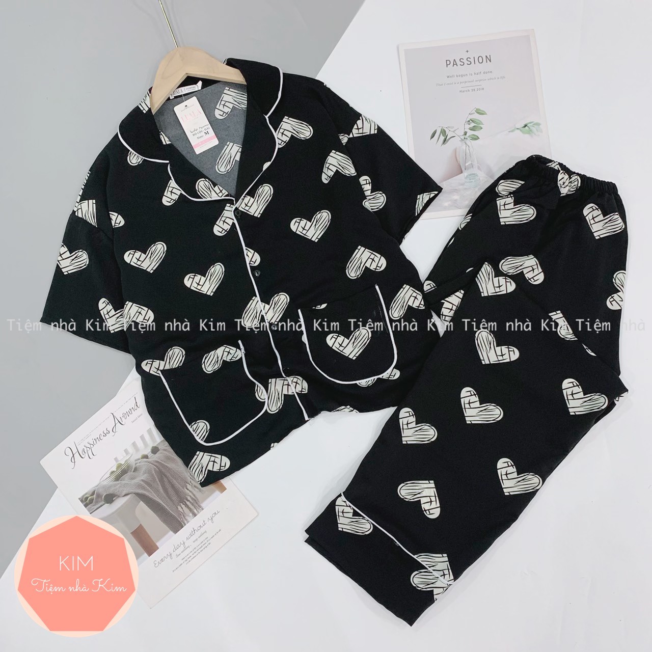 Bộ Pijama Lụa Satin / Mango Phối Hàn - Bộ Mặc Nhà Cộc Dài