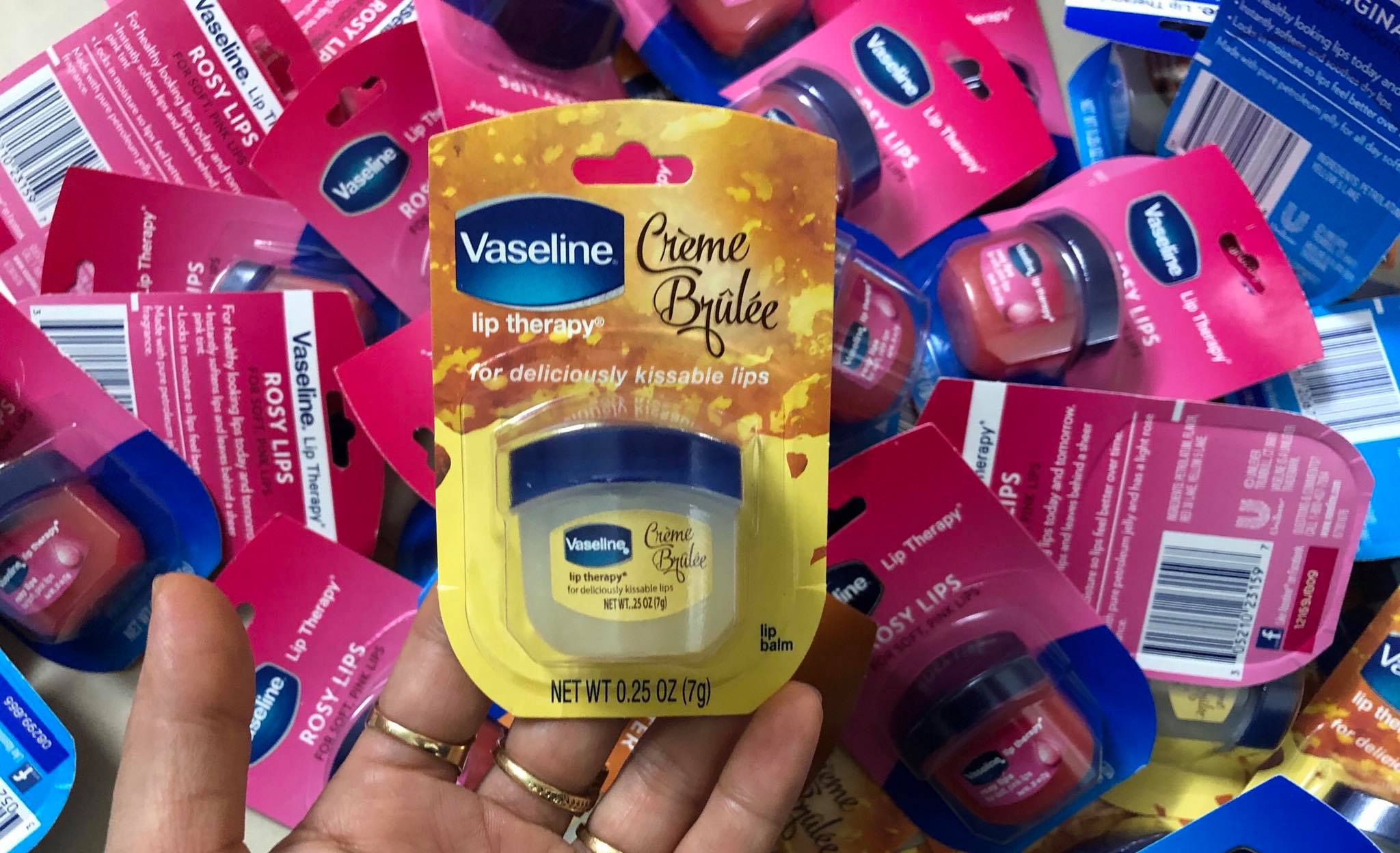 Dưỡng Môi Vasaline Lip Theraoy dạng hủ 7g