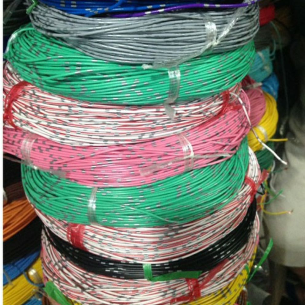 100 mét Dây điện nhật lõi đồng 0,3mm chuyên dỉng cho dienr oto xe máy..