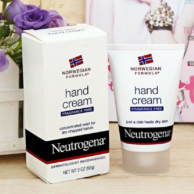 Kem dưỡng da tay Neutrogena Norwegian Formula Hand Cream