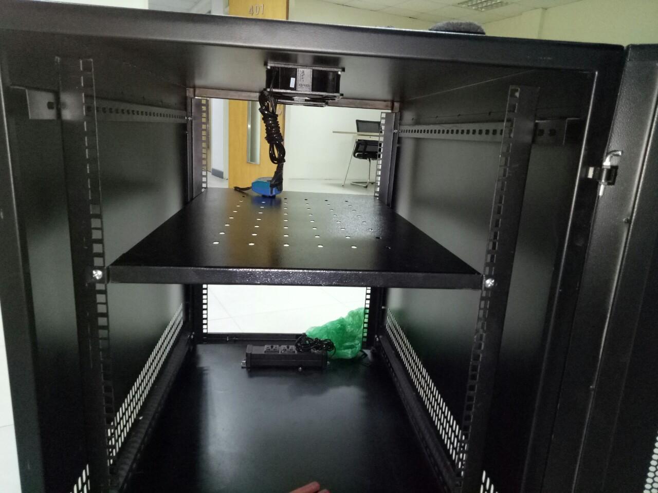 Khay cố định tủ rack - tủ mạng d500 và d600