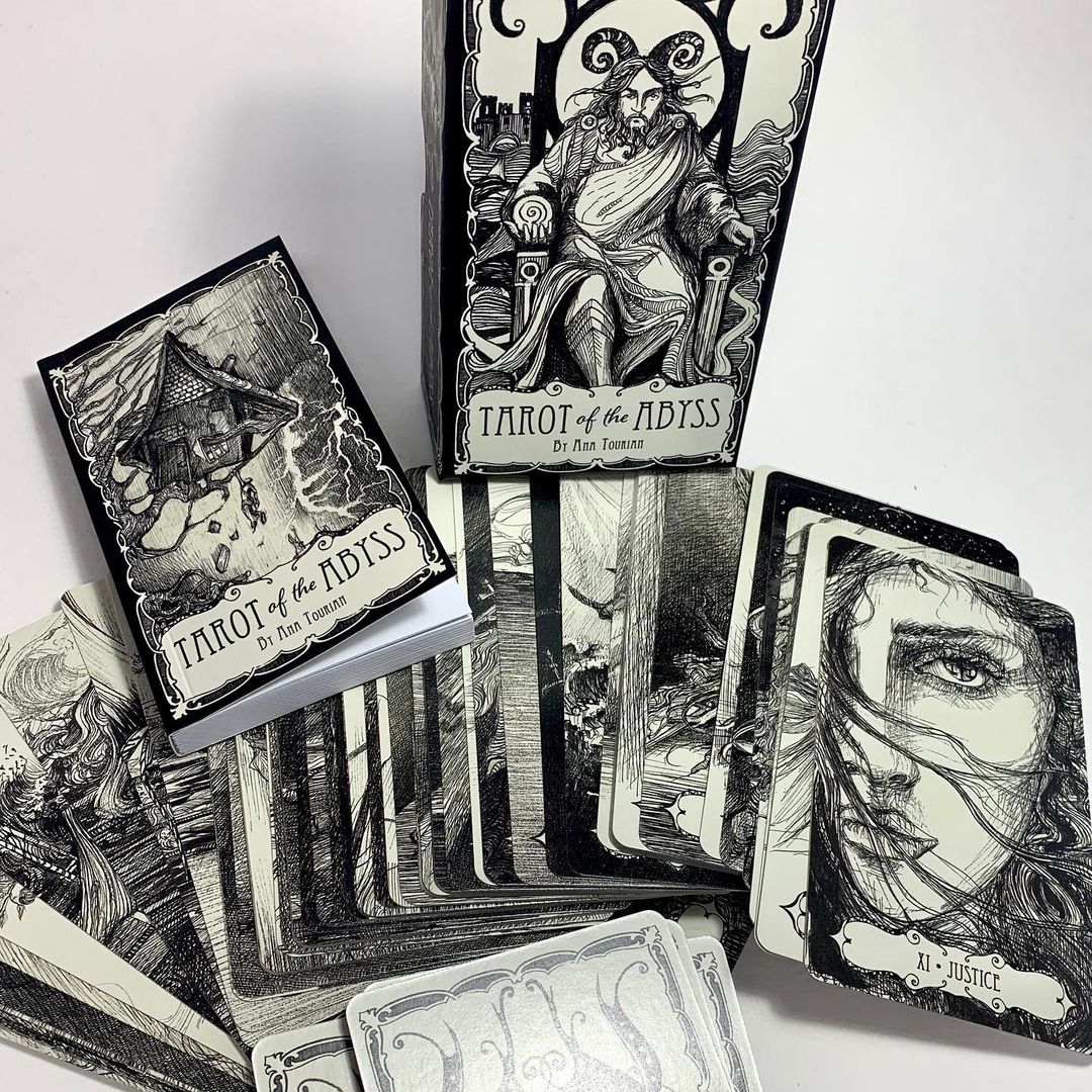 Tarot of the Abyss