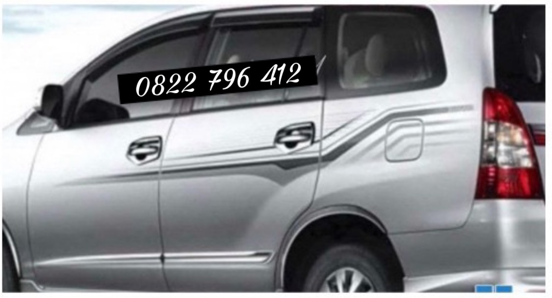Tem dán sườn xe Innova mẫu mới I021