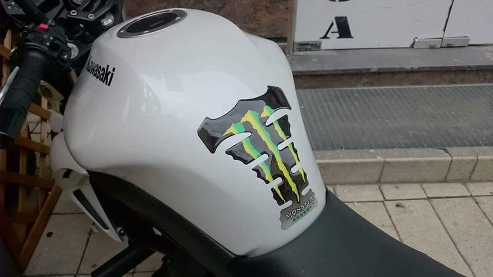 Miếng dán bình xăng MONSTER ENERGY