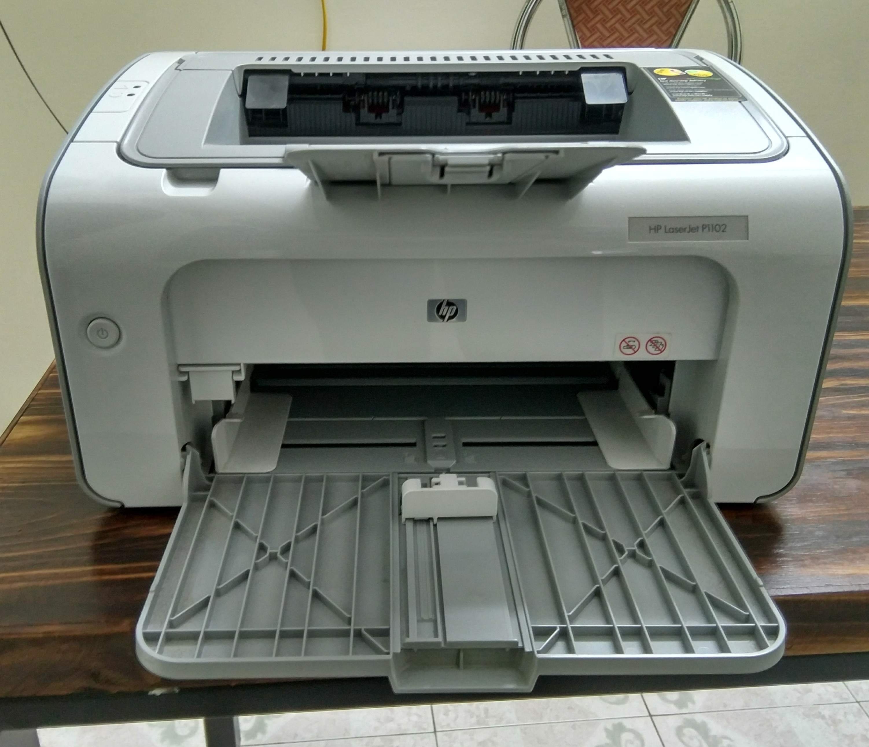 Máy in HP laserjet 1102