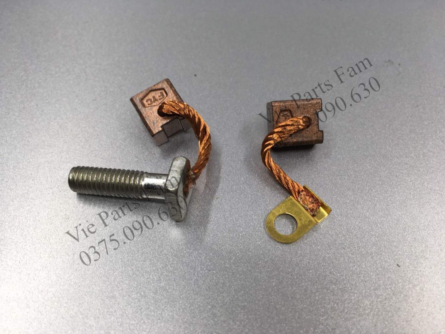 Bộ chổi than đề xe máy Honda SH (Hàng tốt)