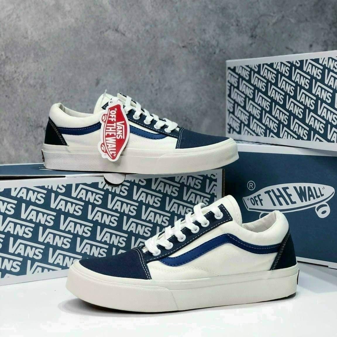 Giày Vans Đen (Trắng, Sọc Xanh Dương, Sọc Xanh Lá, Sọc Đỏ, Trắng Xanh ) Nam Nữ 2022