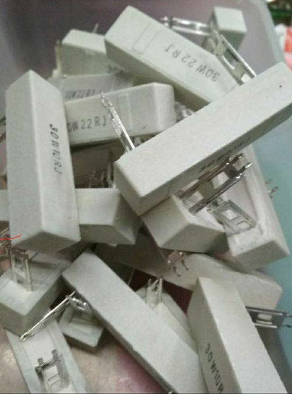 5 con trở sứ 10 ôm 30w chân cắm