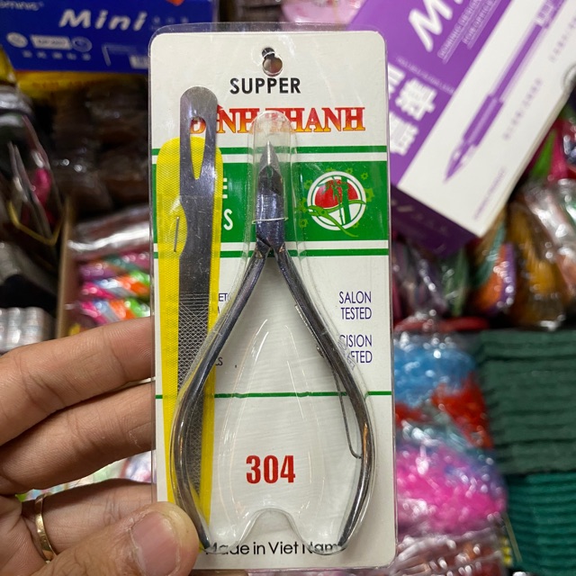 {Sale} Kiềm cắt da kèm dũa móng 304