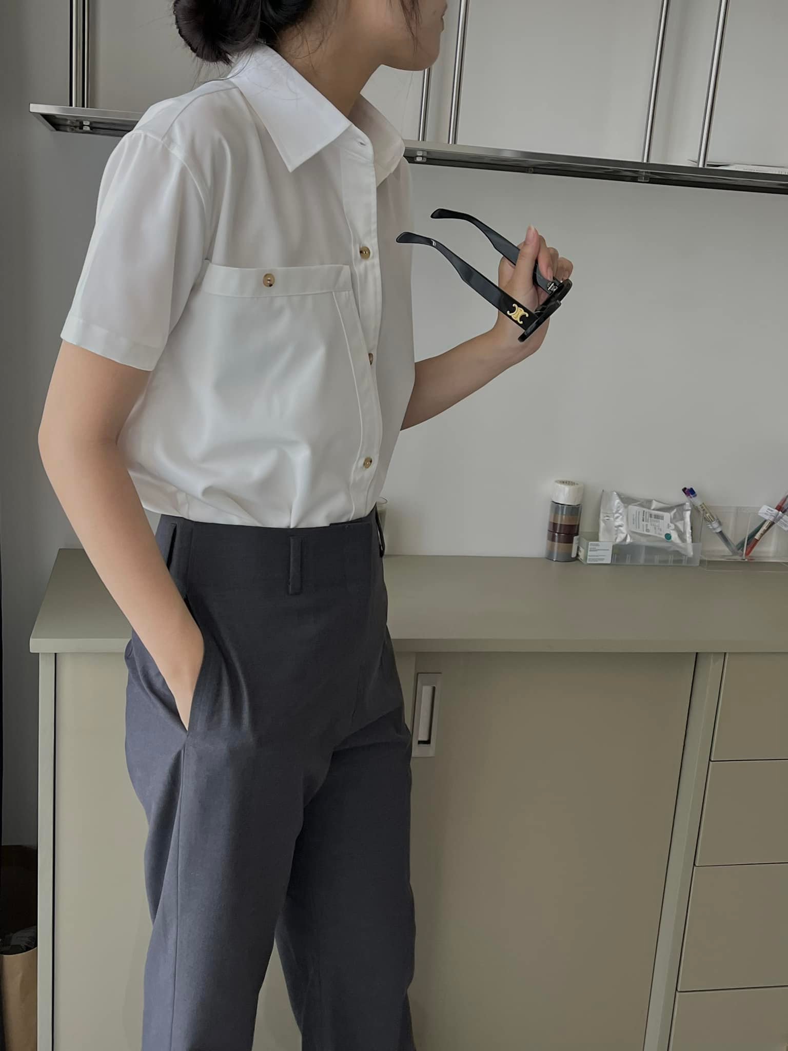 Mushie Studio Áo Sơ mi tay ngắn - Tove Shirt