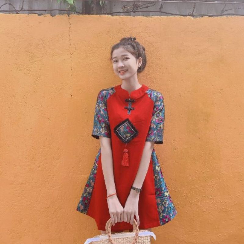 Nơi bán Áo dài cách tân phong cách, đầm đỏ sườn xám phối gấm hoa cao cấp