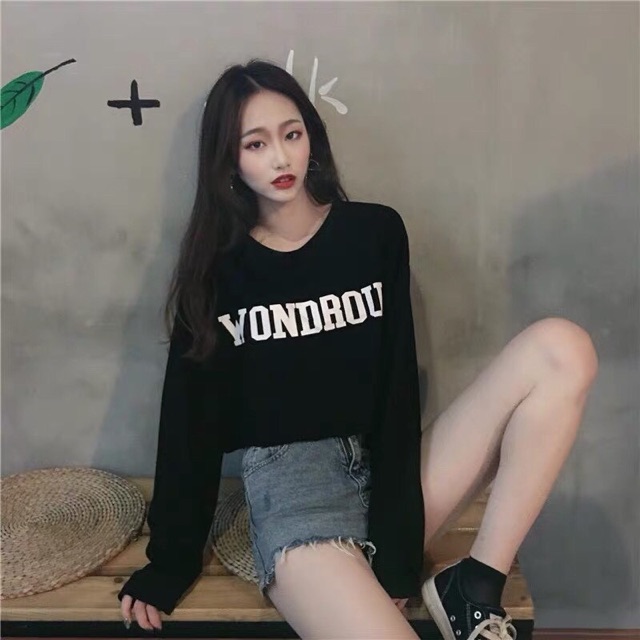 Áo thun croptop tay dài wond form rộng