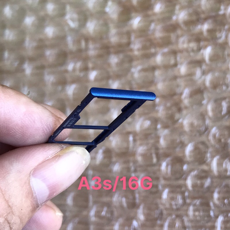 Khay sim Oppo A3s 16G ( lỗ trọc sim dưới)