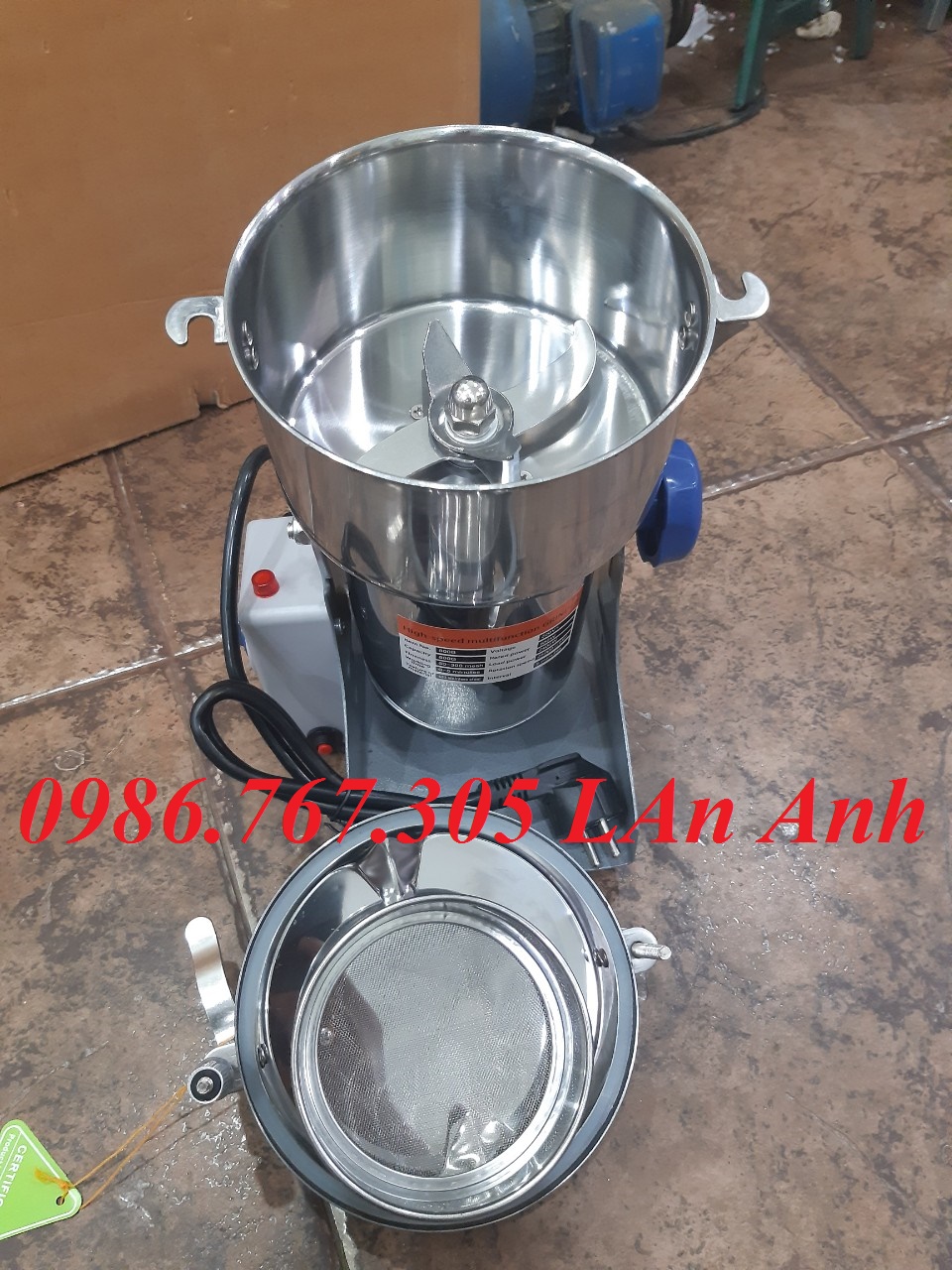 Máy xay tiêu 100gr
