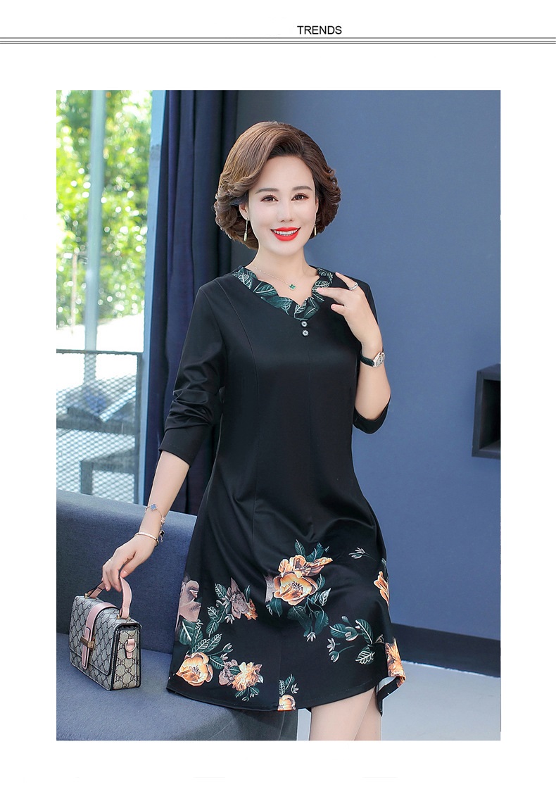 Váy hoa trung niên tay dài
