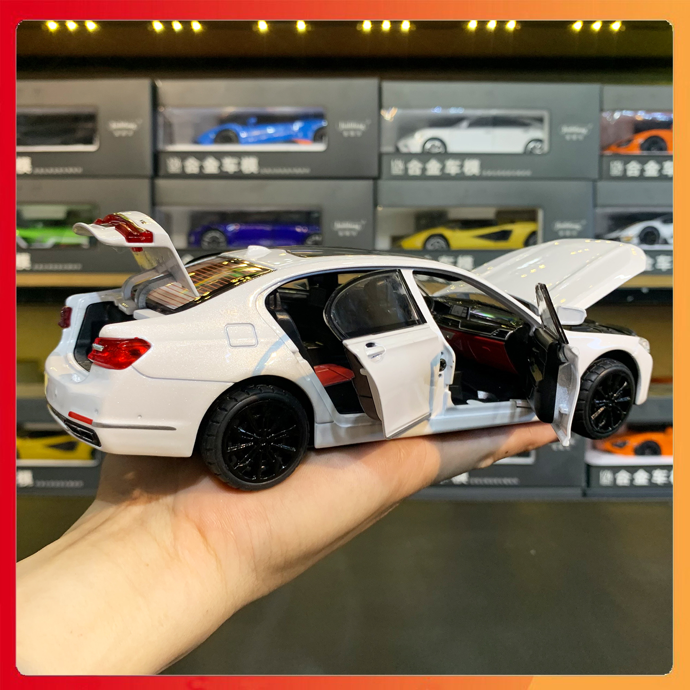 Mô hình xe BMW 760Li tỉ lệ 1:24 CHIMEI