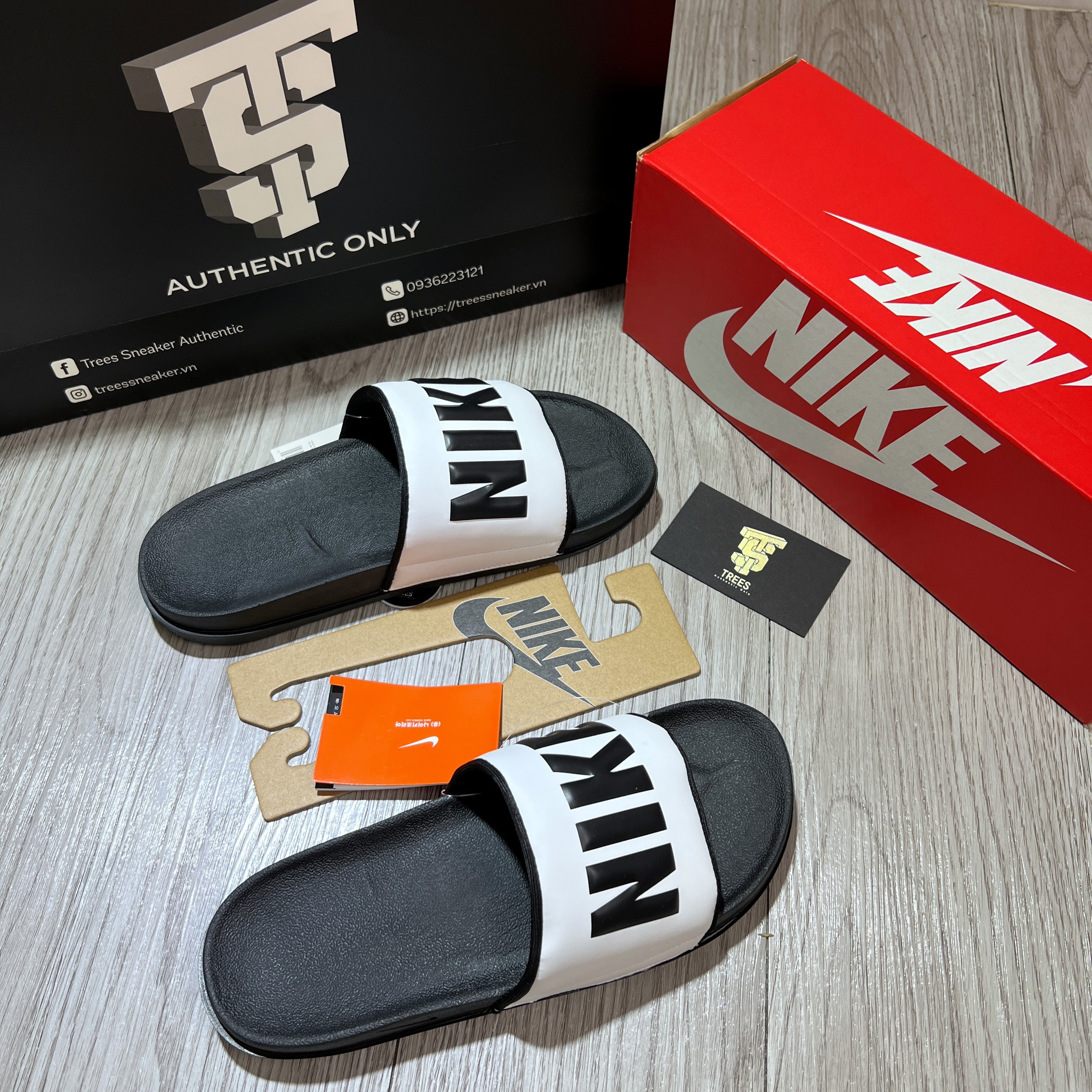 [CHÍNH HÃNG] Dép NIKE OFFCOURT BLACK WHITE BQ4632 011