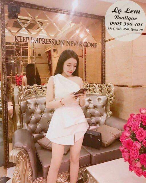 jump phi lệch vai