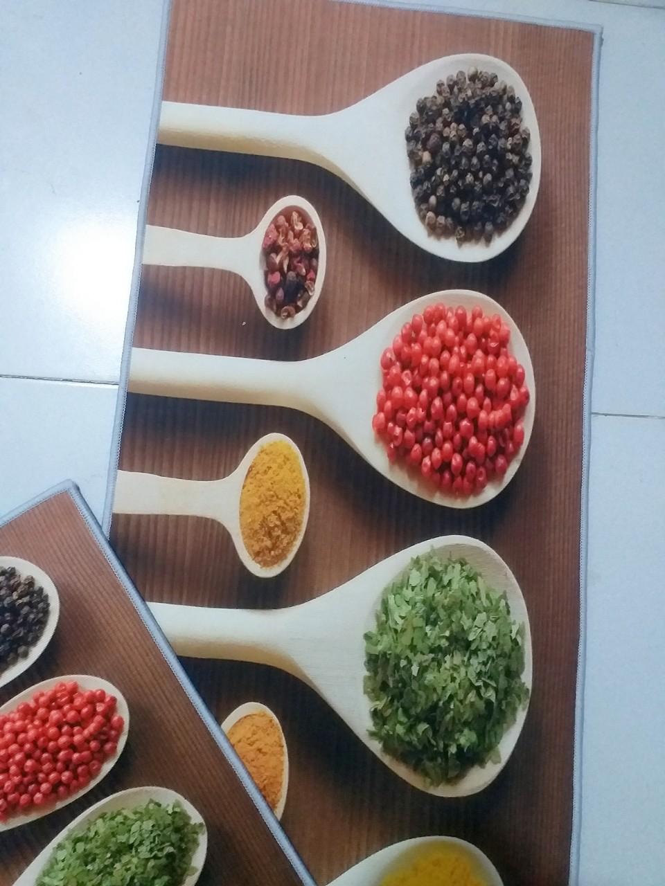 Bộ 2 thảm trải sàn nhà bếp tiện dụng( giao mẫu ngâũ nhiên)