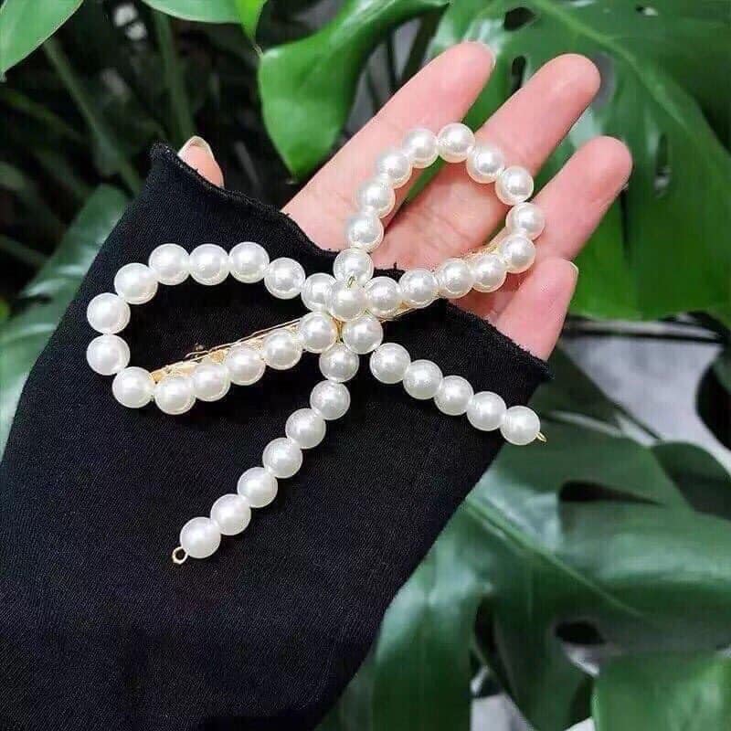 Kẹp tóc ngọc trai hình nơ