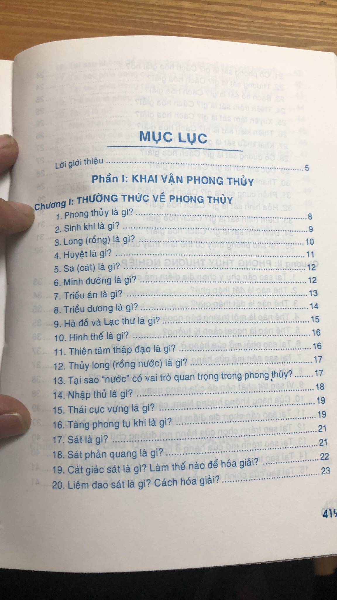 Sách Khai vận đỏ