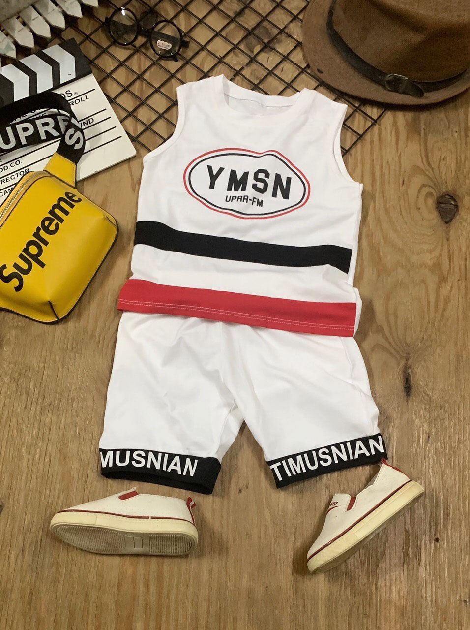 [HCM]ĐỒ bộ sát náchphối giữa va phối lai áoquân bo in chử nổi bậc cho bé 6-26kg.