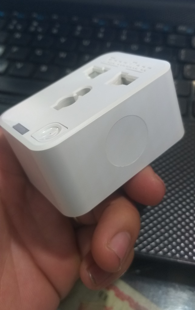 Ổ cắm wifi đơn Rạng Đông