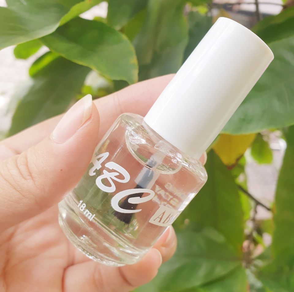 Son Bóng Móng Tay Giúp dưỡng móng 18ml