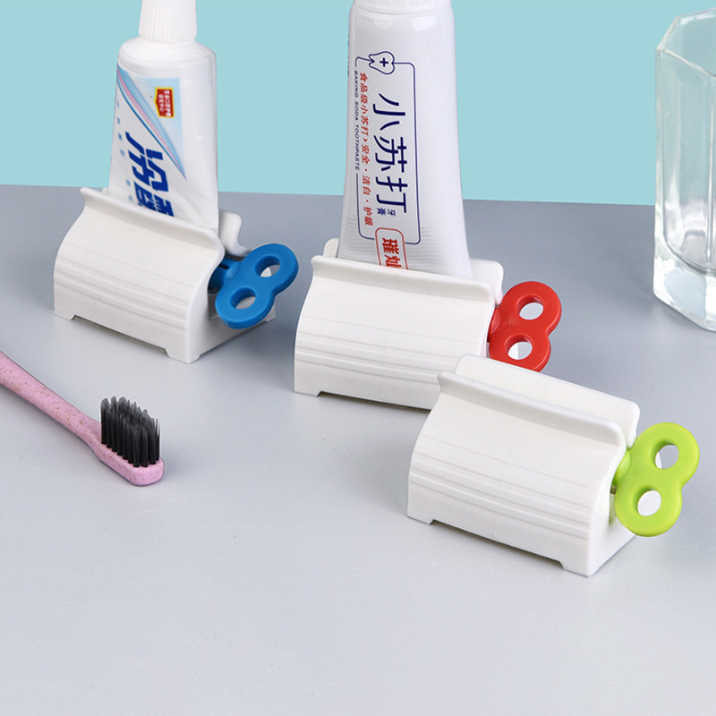 Tools squeezing toothpaste automatic