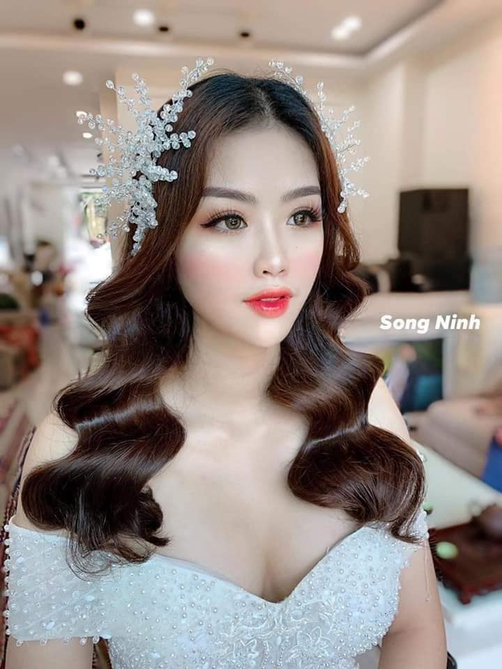 Set 2 cài pha lê cao cấp ( 1 set 2 cái )