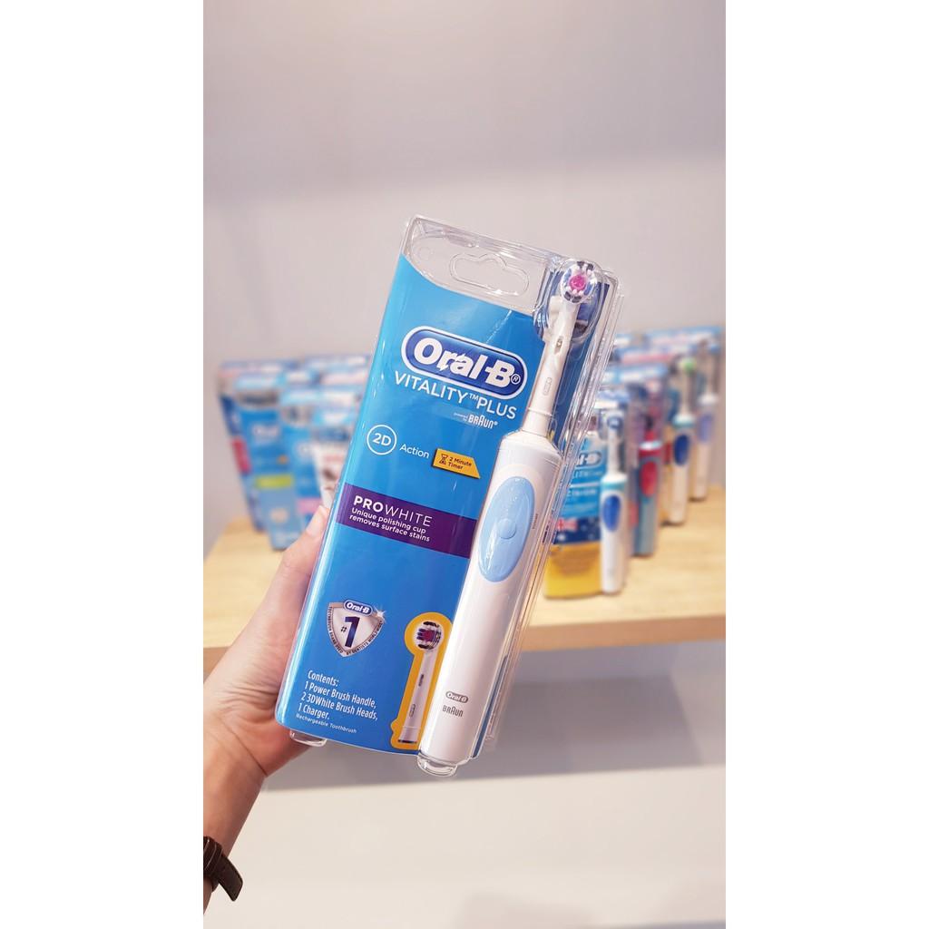 Bàn chải đánh răng điện Oral-B Vitality Plus