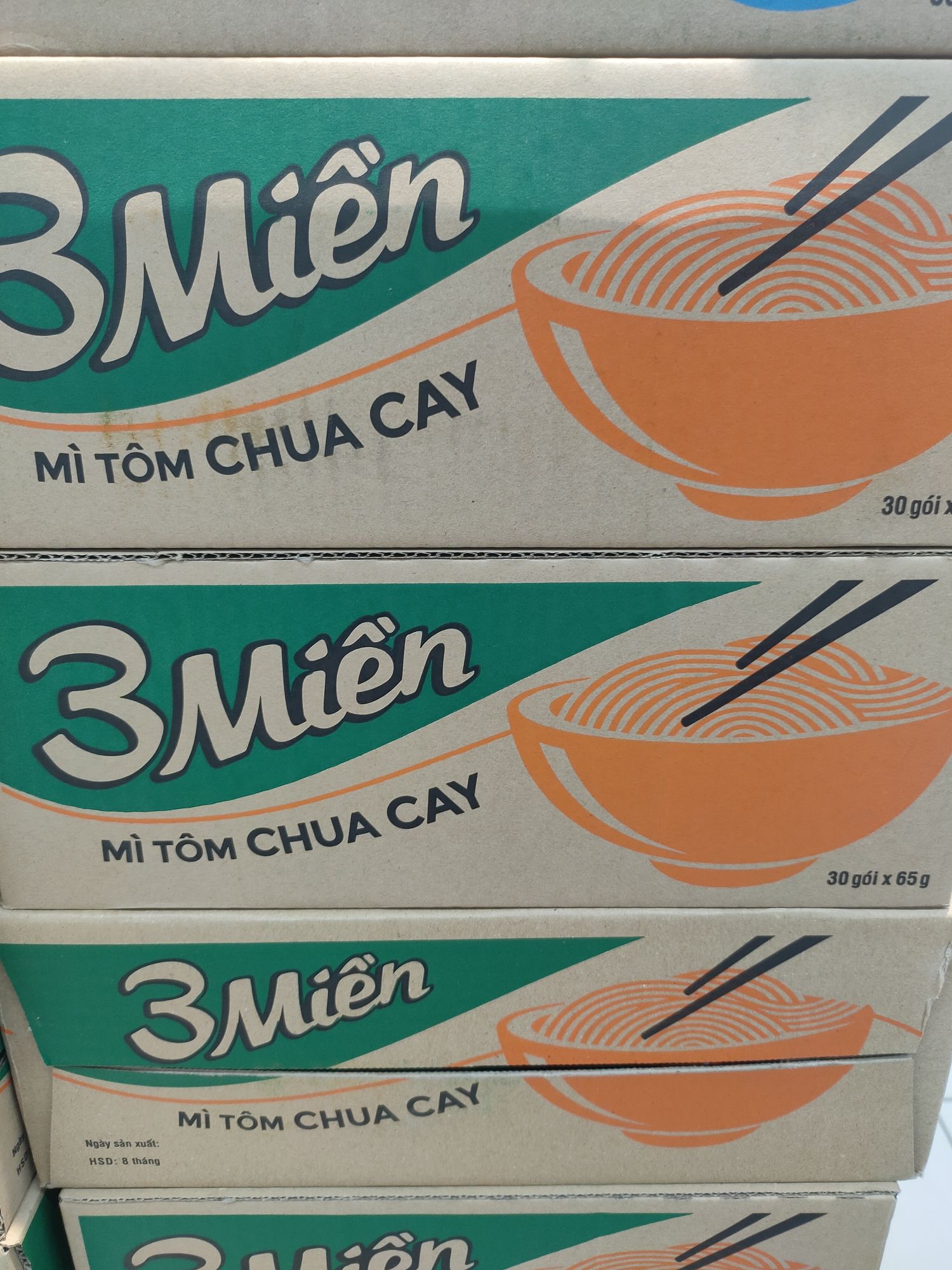 Thùng mì 3 miền Reeva 30 gói đủ loại