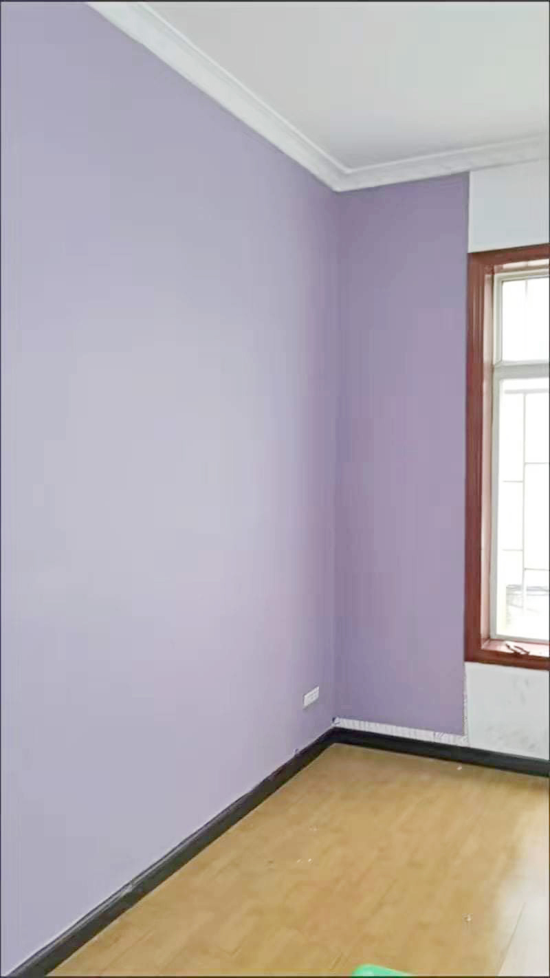 Cuộn 10m giấy dán tường màu tím pastel có keo sẵn.