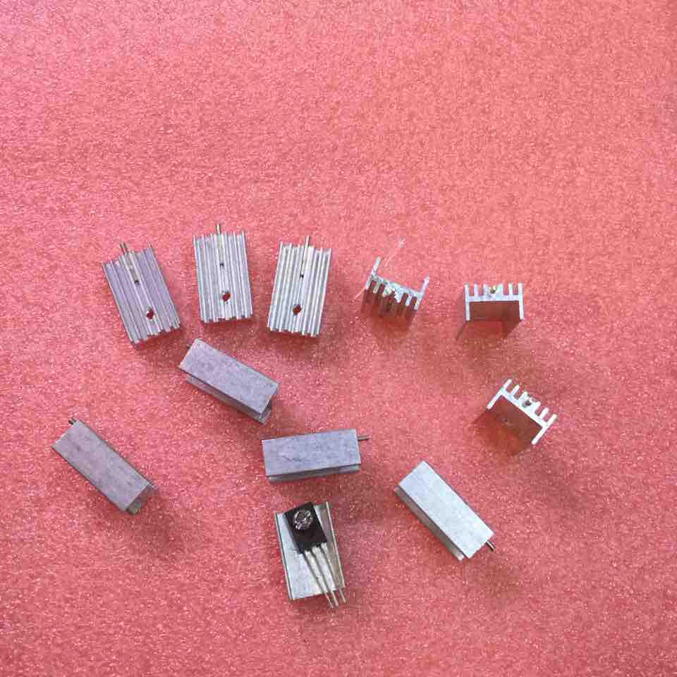 10 chiếc nhôm tản nhiệt 1.5x2.5 cm