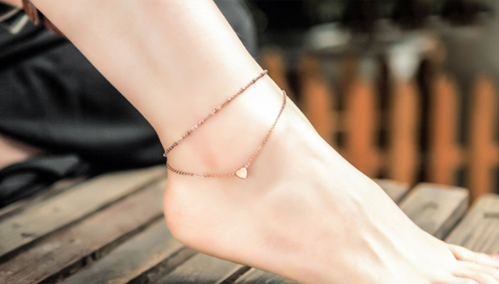 Lắc chân trái tim 2 tầng titan đáng yêu