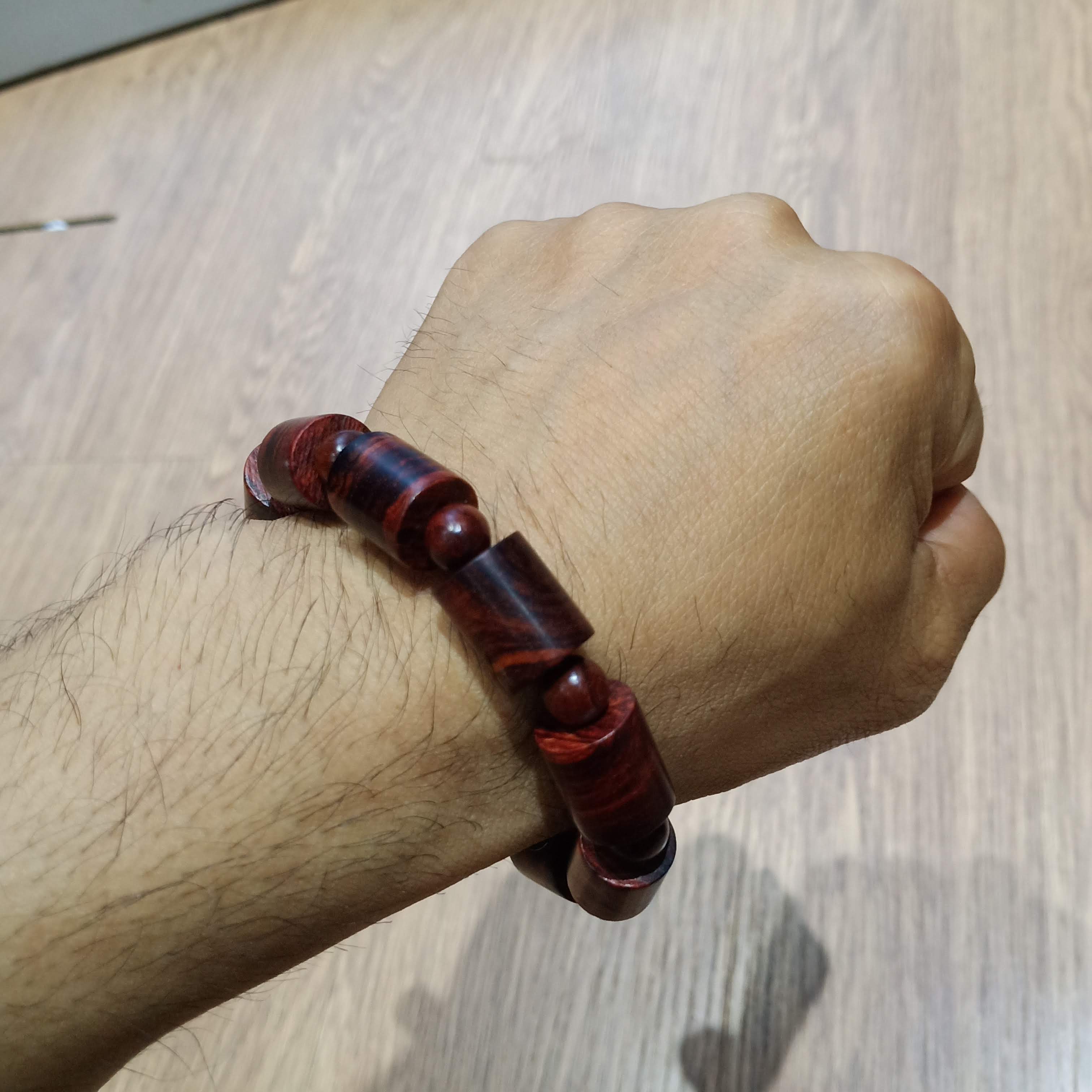 Vòng tay gỗ sưa Lào đốt trúc 12 li